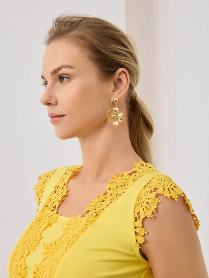 Brinco Pendente Floral Valentina