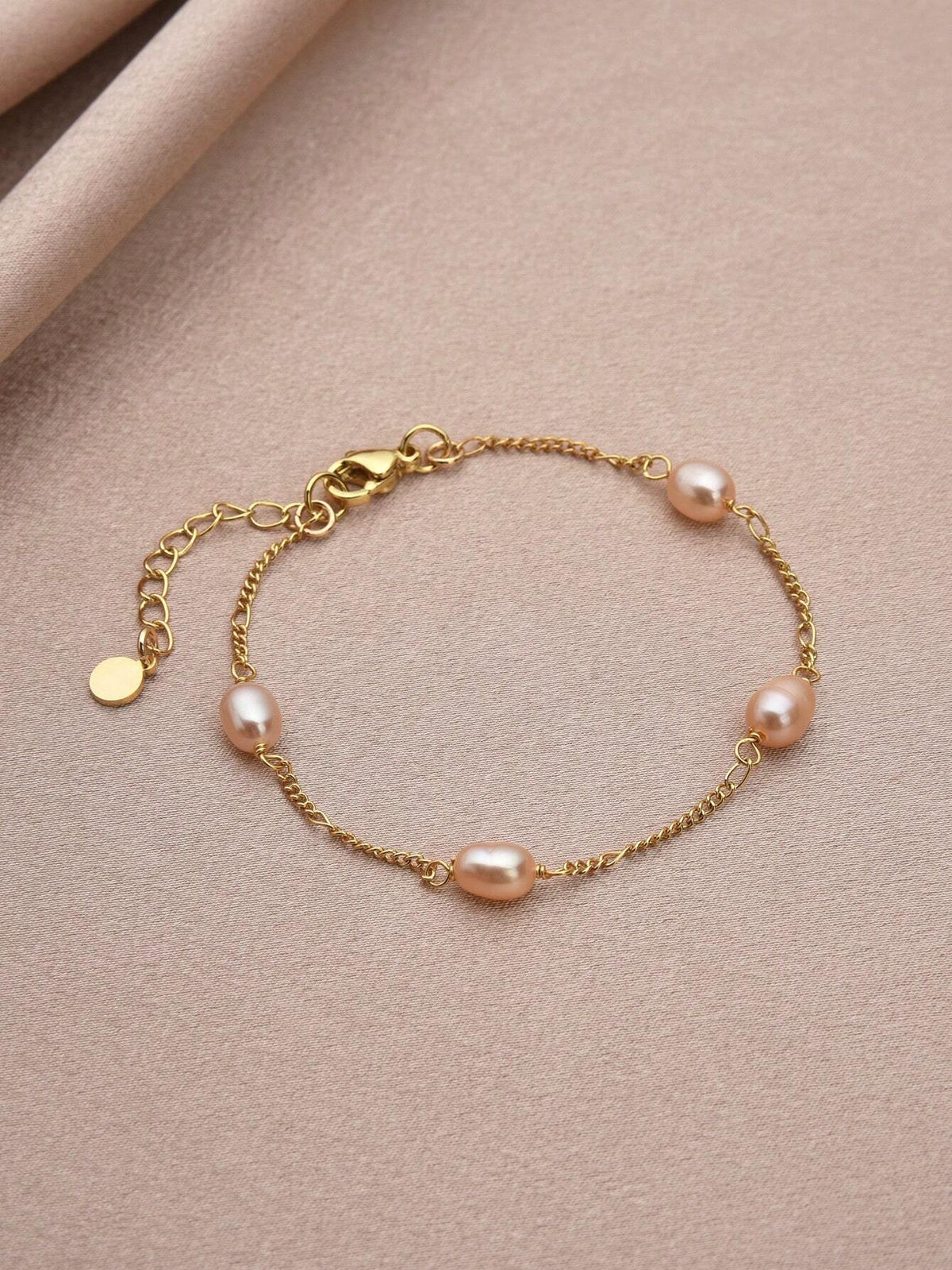 Pulseira Feminina Bianca com Pérola Natural Banhada a Ouro 18K TAINA JOIAS