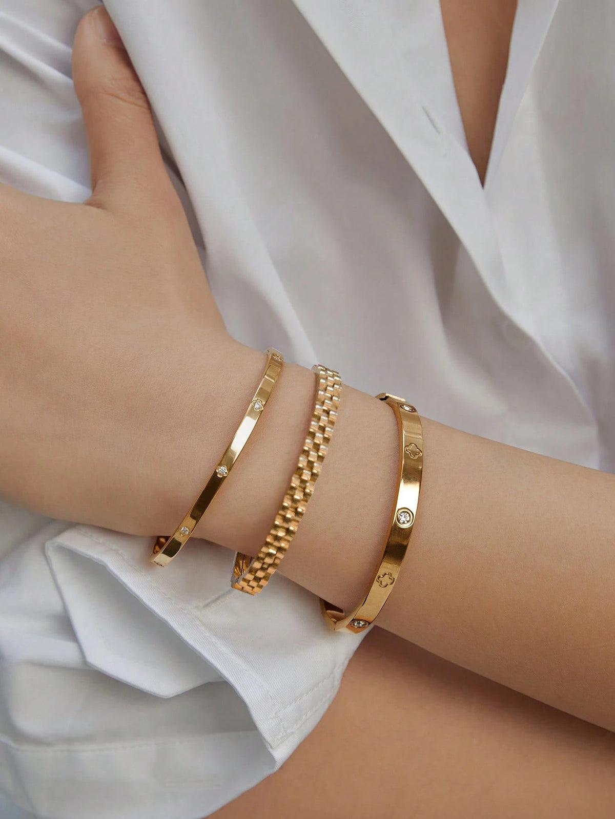 Pulseira Feminina Helena de Trevo Banhada a Ouro 18K TAINA JOIAS