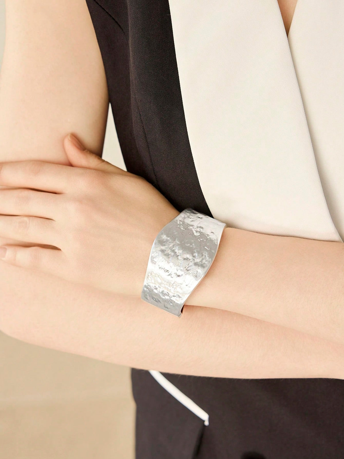 Pulseira Martelada Helena